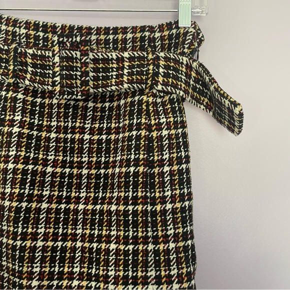 Forever 21 Houndstooth Belted Mini Skirt Academia-Style size Medium - Picture 4 of 9